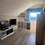 Cozy House Centrally Located And Close To Hiking Areas And Lejlighed