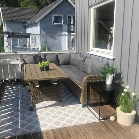 Cozy House Centrally Located And Close To Hiking Areas And Bodö