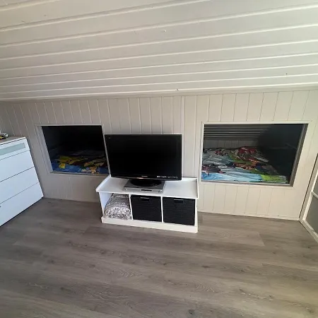 Cozy House Centrally Located And Close To Hiking Areas And Apartman